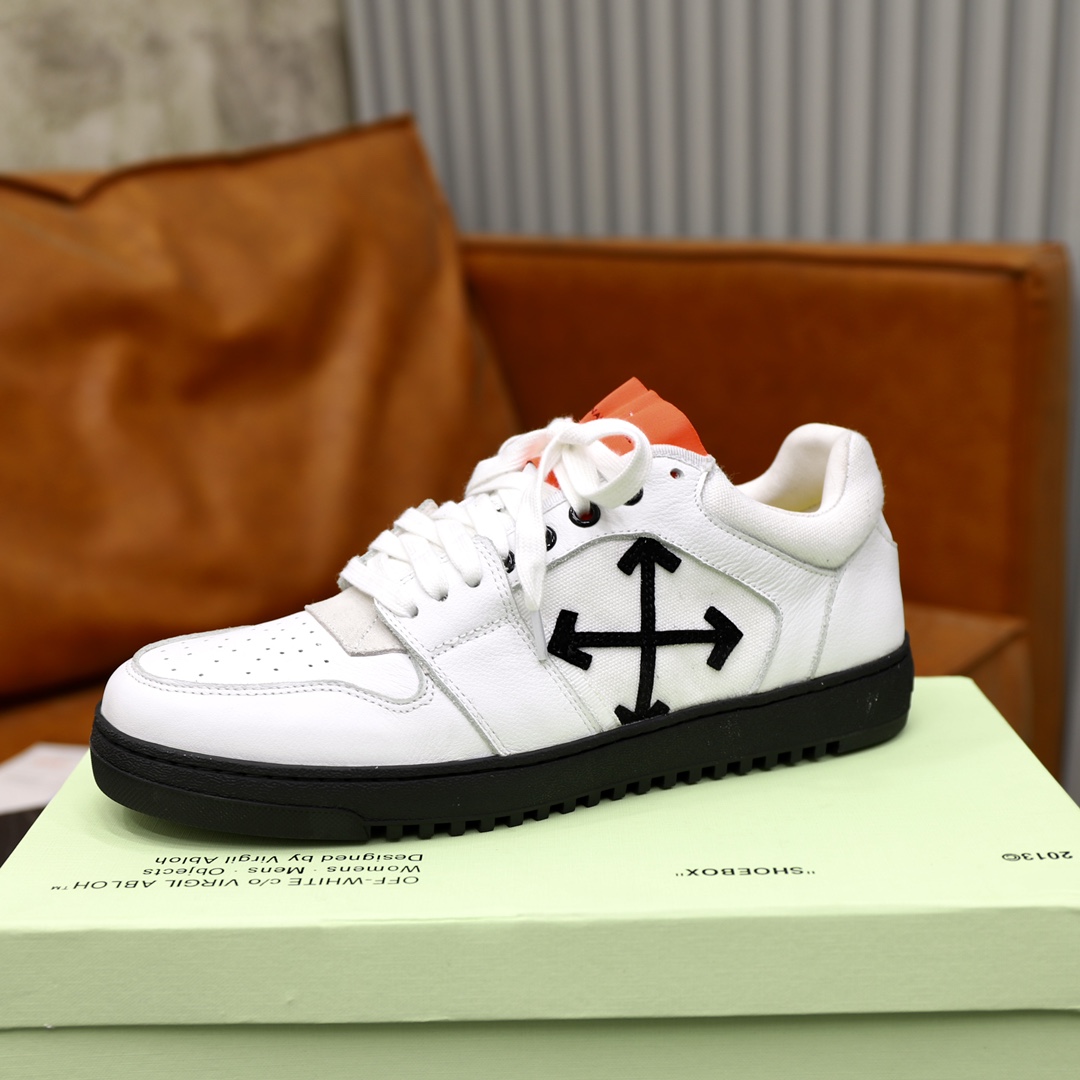 Off-White sz38-44 56